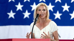 Trump-endorsed Hinson secures Iowa Senate nomination as Democrats eye GOP seat Optometrist Canberra